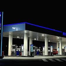 Victorica La Pampa: Turistas denuncian demoras, desinformaci&oacute;n y falta de atenci&oacute;n en una estaci&oacute;n de servicio.