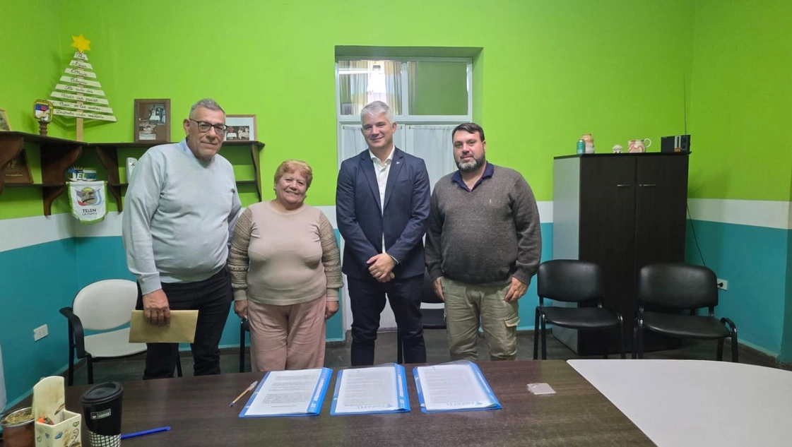 La Cevic suma telecomunicaciones en Tel&eacute;n y Carro Quemado junto a Empatel